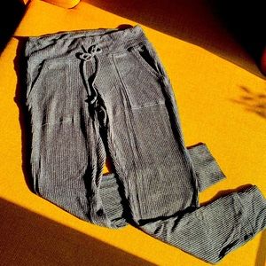 Aerie soft lounge pants